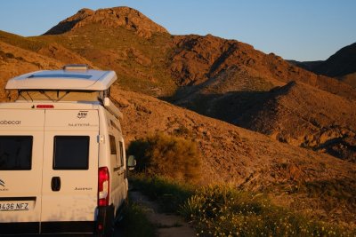 Waarom een campervakantie nu slimmer is dan vliegen